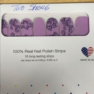 Color Street two strong